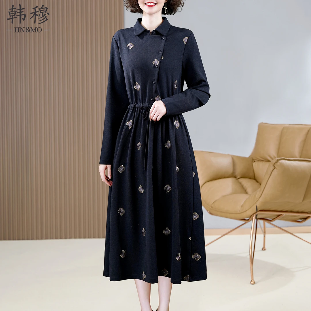 韩穆品牌法式刺绣连衣裙女2025秋季新款今年流行爆款时尚高端裙子