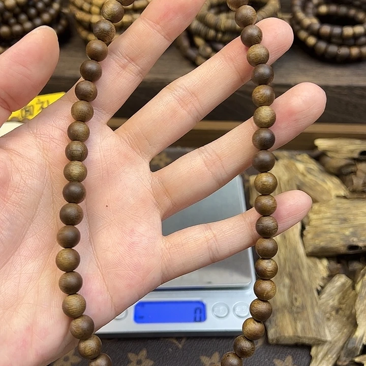 沉香碎屑沉香08圆珠双圈11克