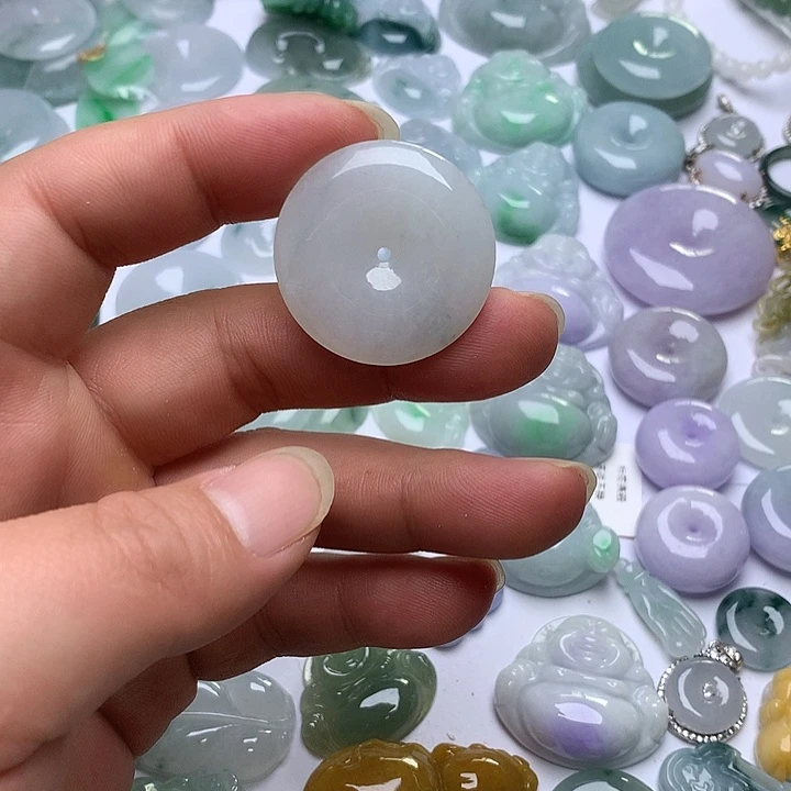 翡翠未镶嵌颈饰天然翡翠