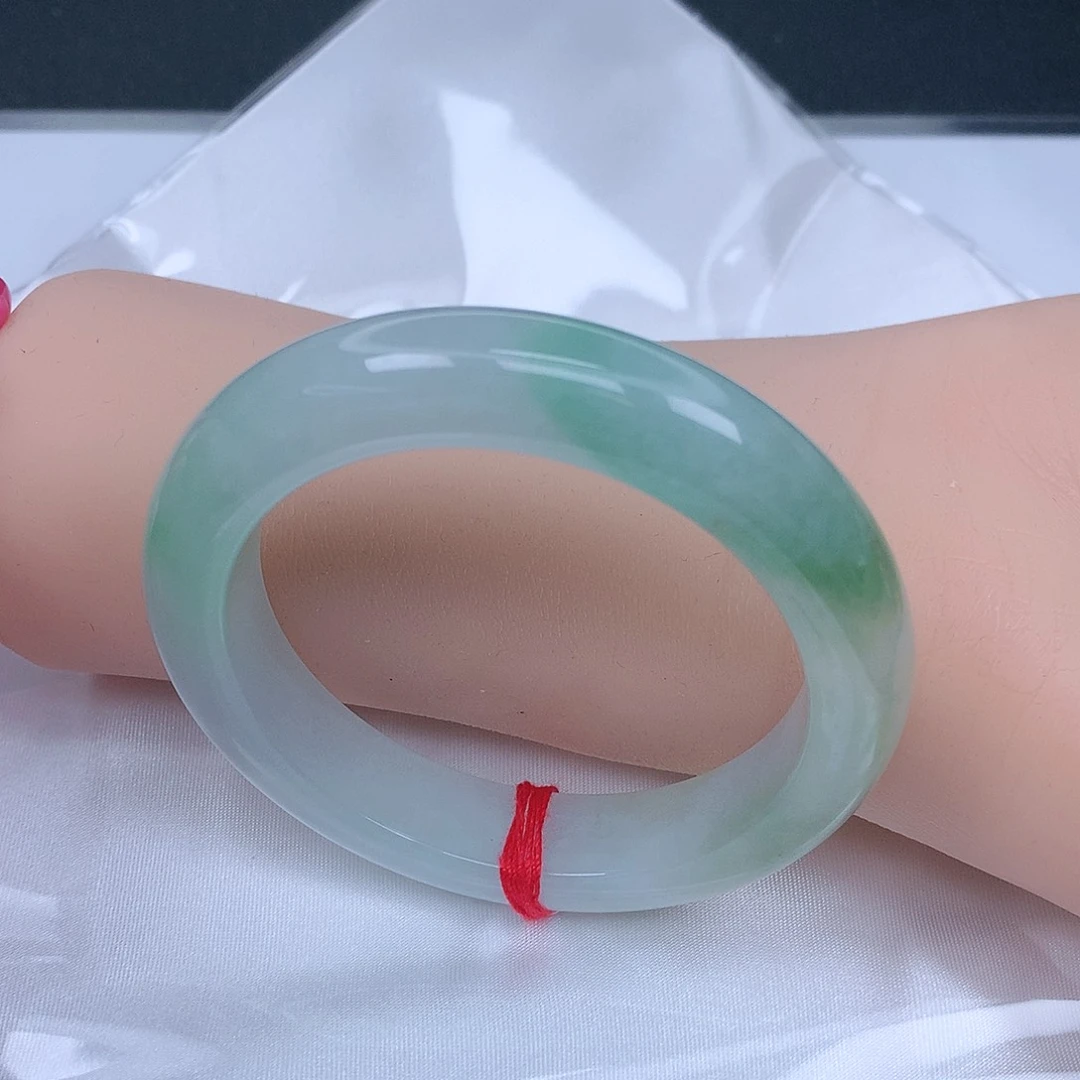 【闪购商品】未镶嵌手镯翡翠，53