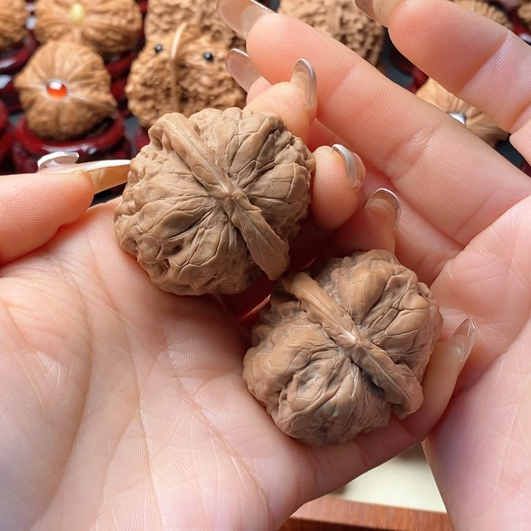 文玩核桃吊坠?*?蛤蟆头