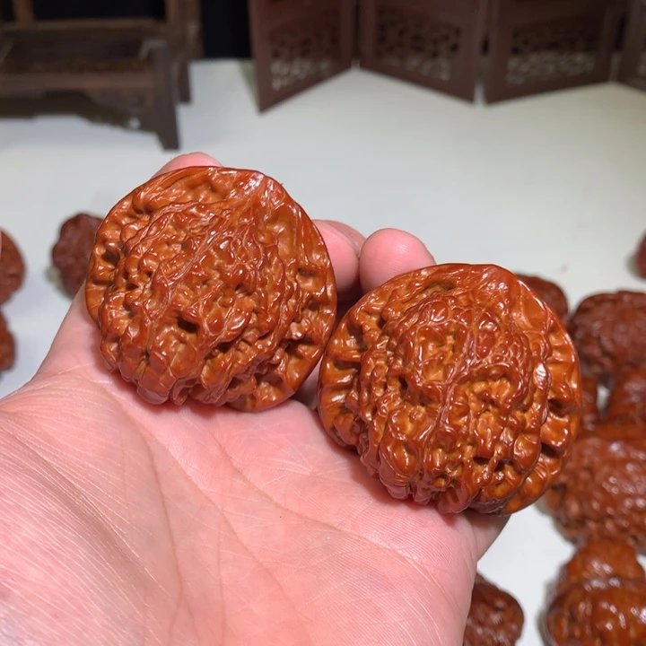 文玩核桃把件青*隐官帽19