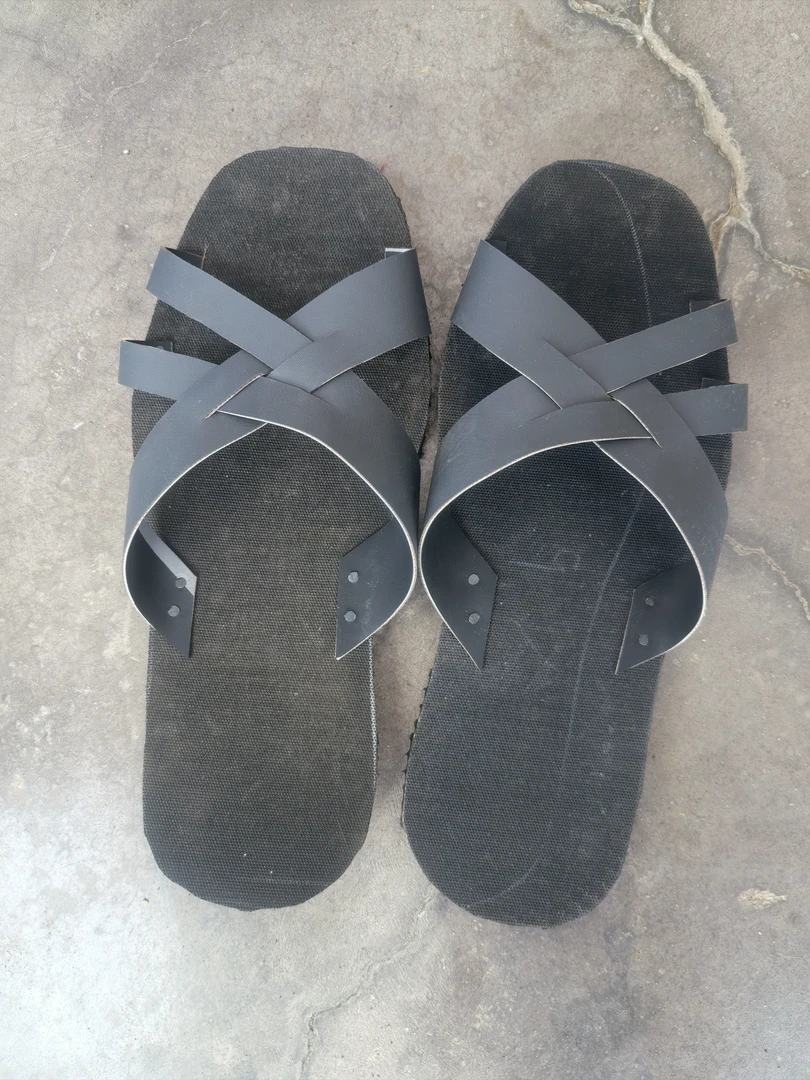 山东老式手工橡胶男款户外休闲结实耐穿大拖鞋凉鞋沂蒙拖鞋凉鞋