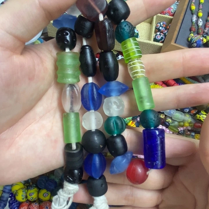 琉璃颈饰磨砂多宝