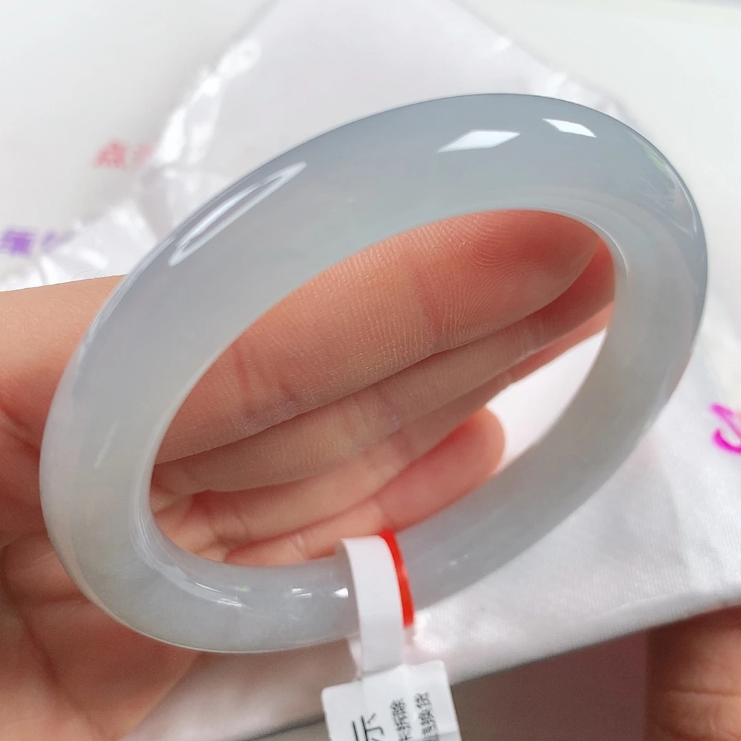 翡翠手镯未镶嵌 圆条清仓⑨⑧⭐⭐⭐⭐⭐强烈推荐