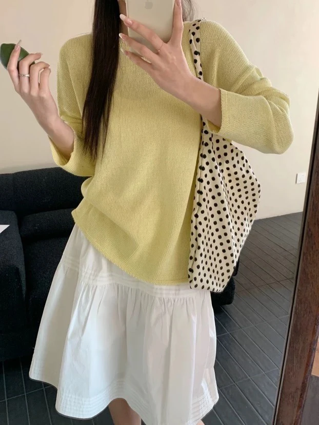 圆领长袖针织衫春夏女款宽松显瘦上衣