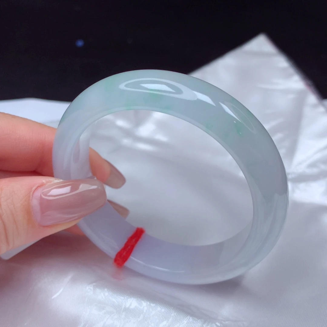 翡翠手镯未镶嵌手镯52