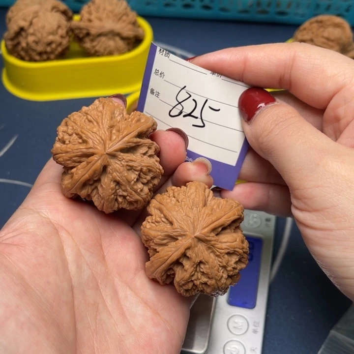 文玩核桃把件粗筋44