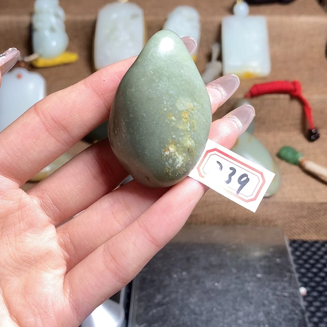 未镶嵌和田玉挂件239