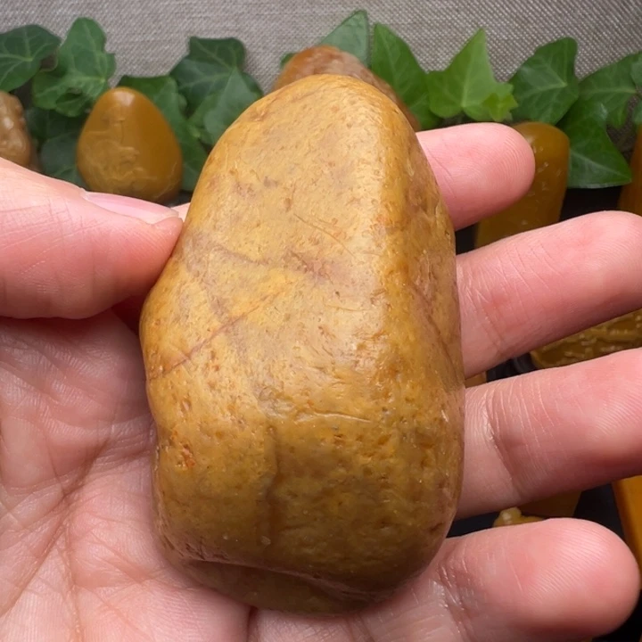 奢***价寿山石印石dhgigihivivoboboj