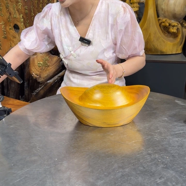 香樟木长30厘米高13厘米厚20