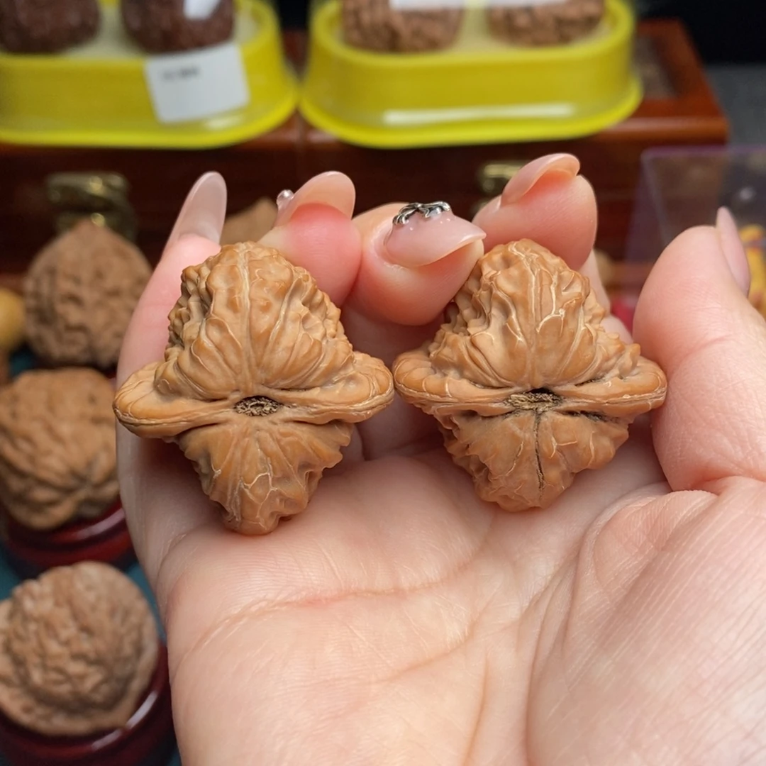 吊坠文玩核桃36白蛇骨全