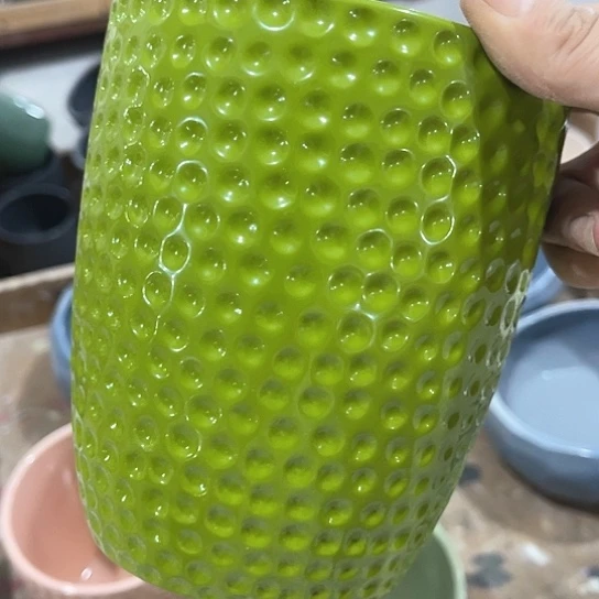 多肉绿植陶瓷花盆9.9包邮，有孔