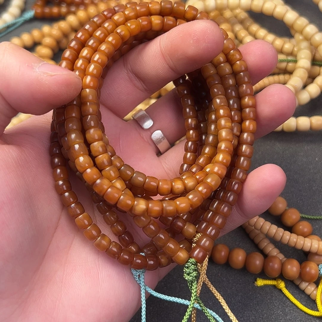 菩提根/象牙果吊坠尘***哥龙脊全玉化6×5    140颗