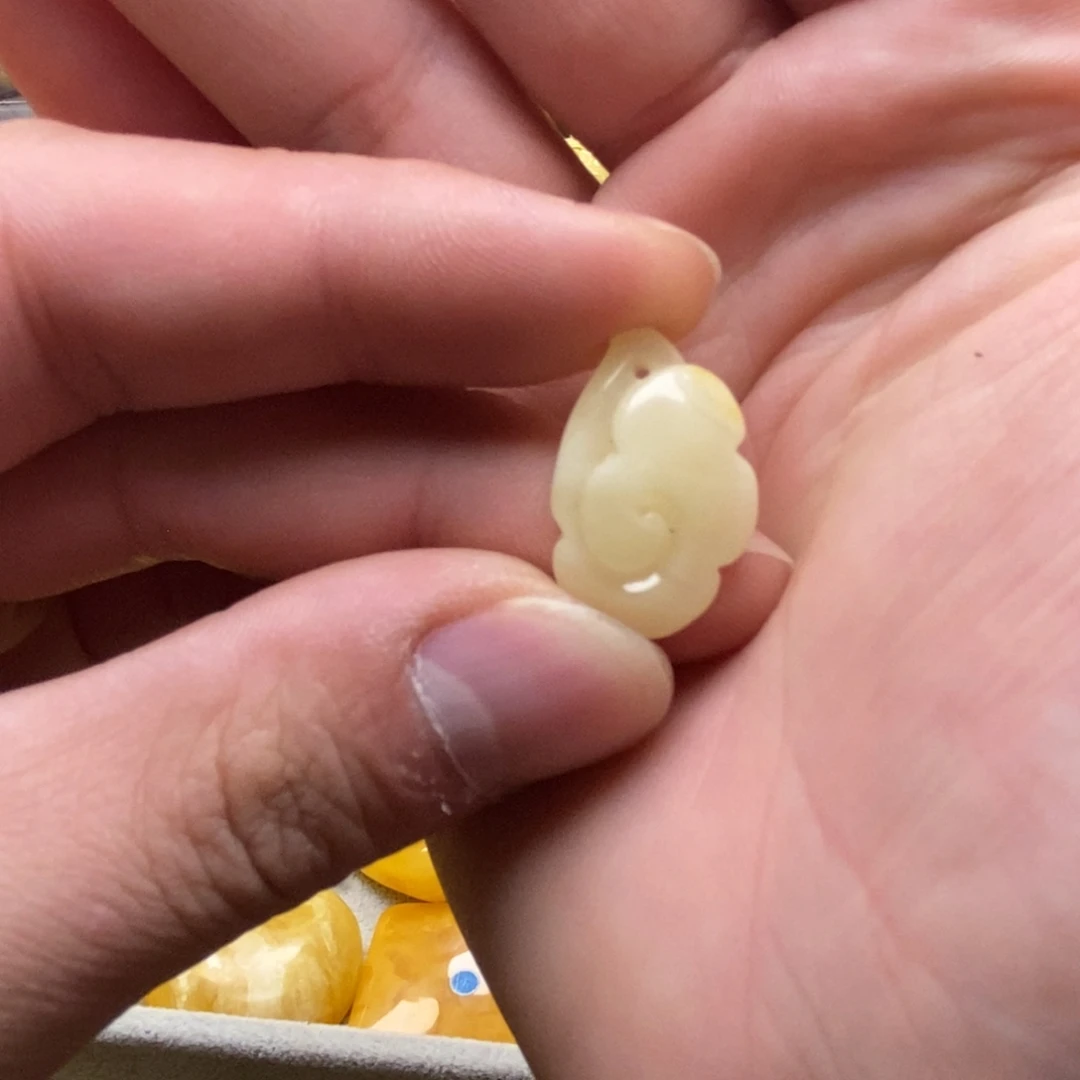 琥珀未镶嵌裸石蜜蜡