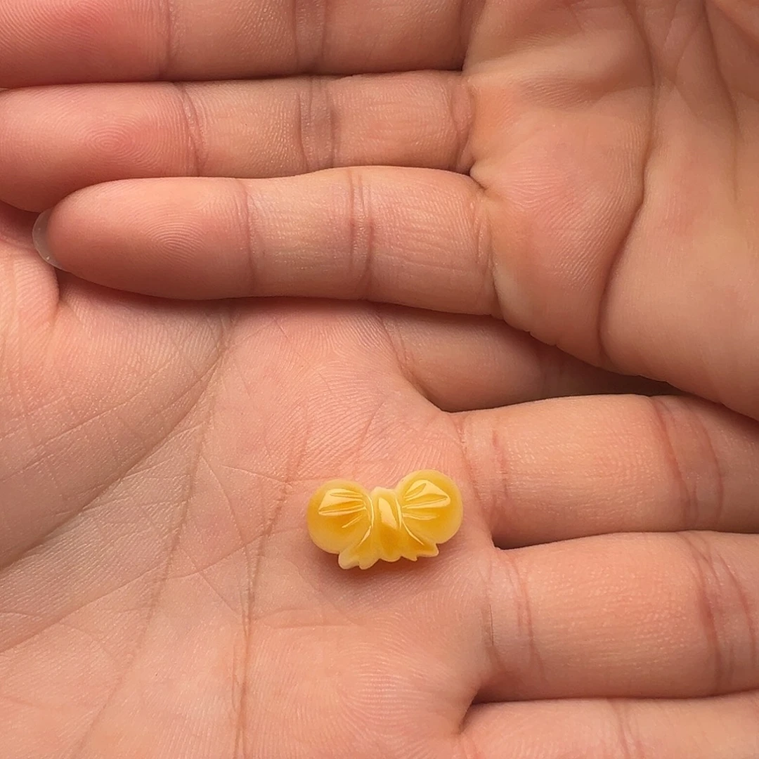 蜜蜡未镶嵌颈饰蝴蝶结提溜吊坠