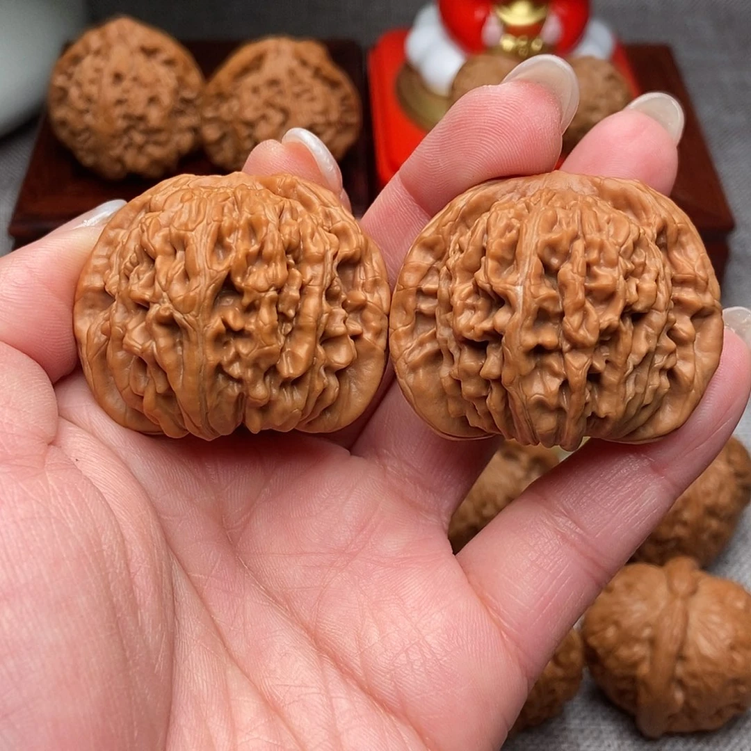 文玩核桃把件毕业汉高楼43全品