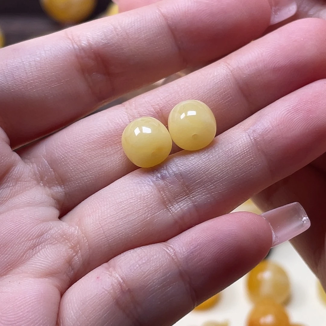 咖***啡琥珀未镶嵌珠宝奇石