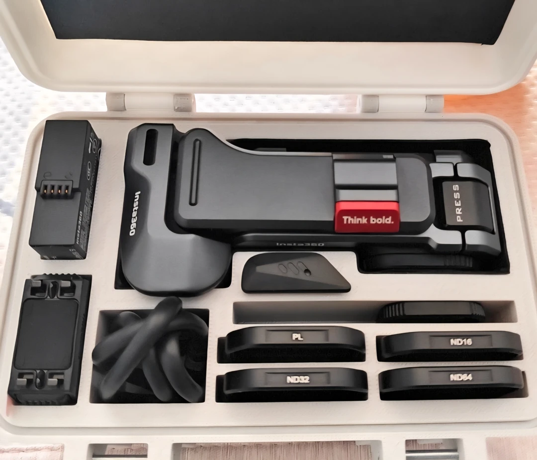 适用于Insta360 acepro2/ace/相机街拍收纳盒街拍相机旅行收纳包