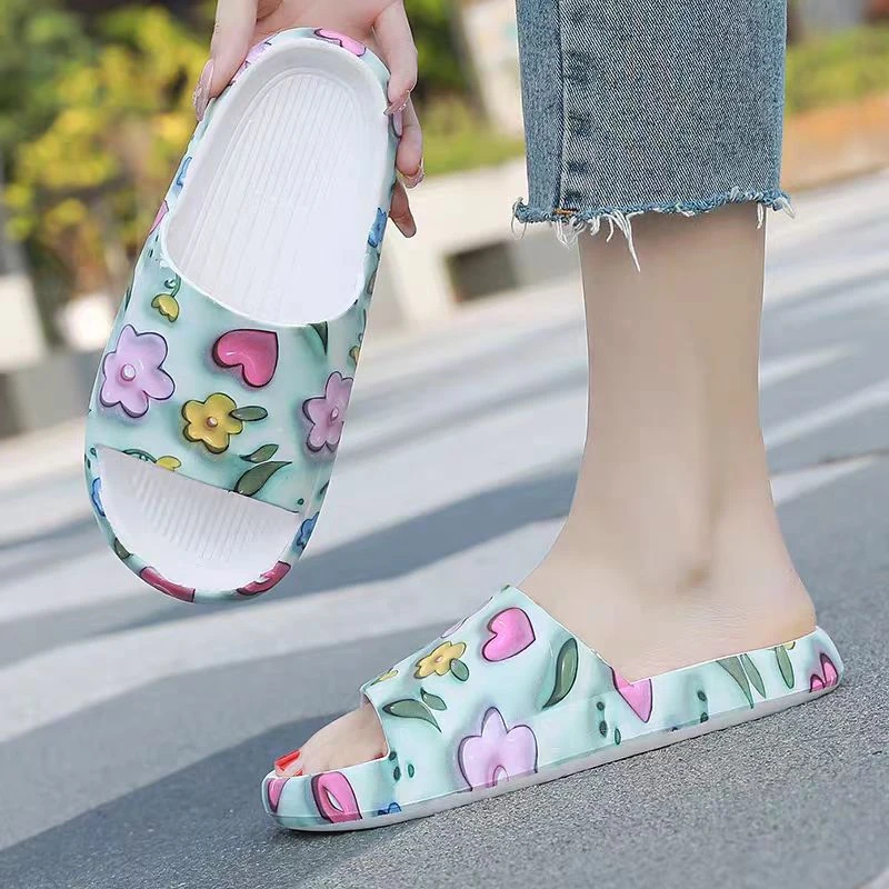 新款花朵女士拖鞋夏外穿清爽居家室内防滑浴室踩屎感网红爆款拖鞋