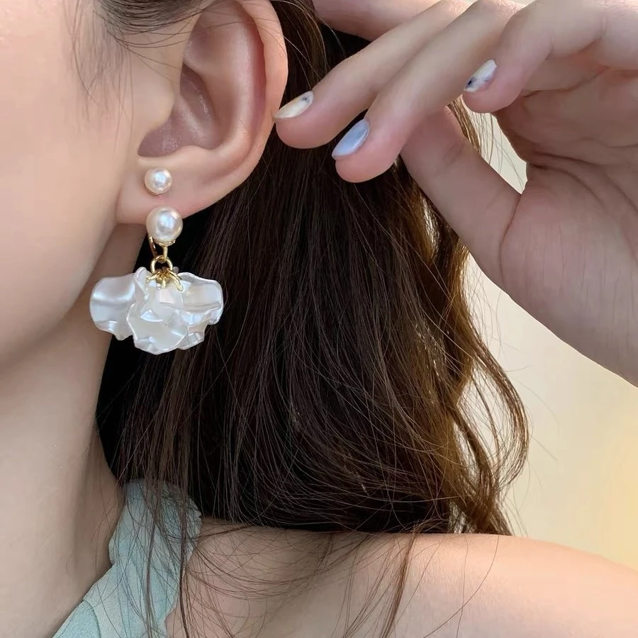 925银耳饰 S925银针法式奶油花朵耳环仿贝壳花流苏耳钉两戴耳饰