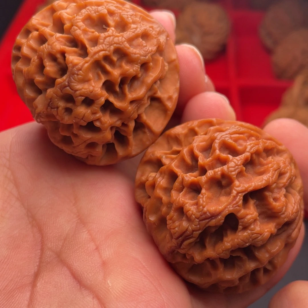 文玩核桃把件秦岭山脉核桃