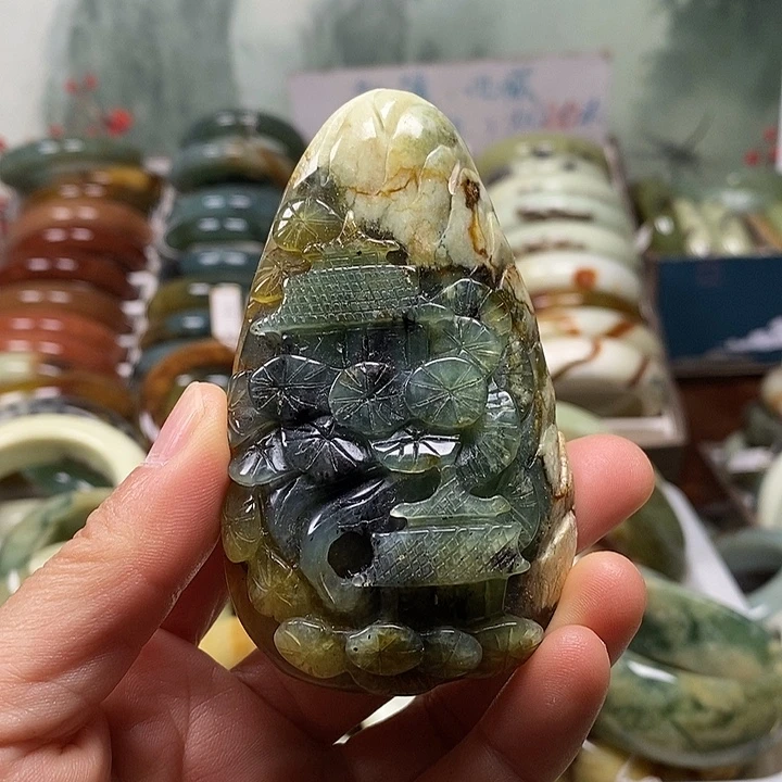 蛇纹石玉未镶嵌手镯