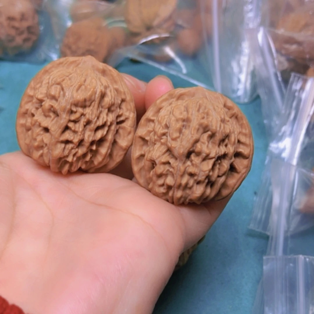 【闪购商品】摆件核桃37四座楼全品