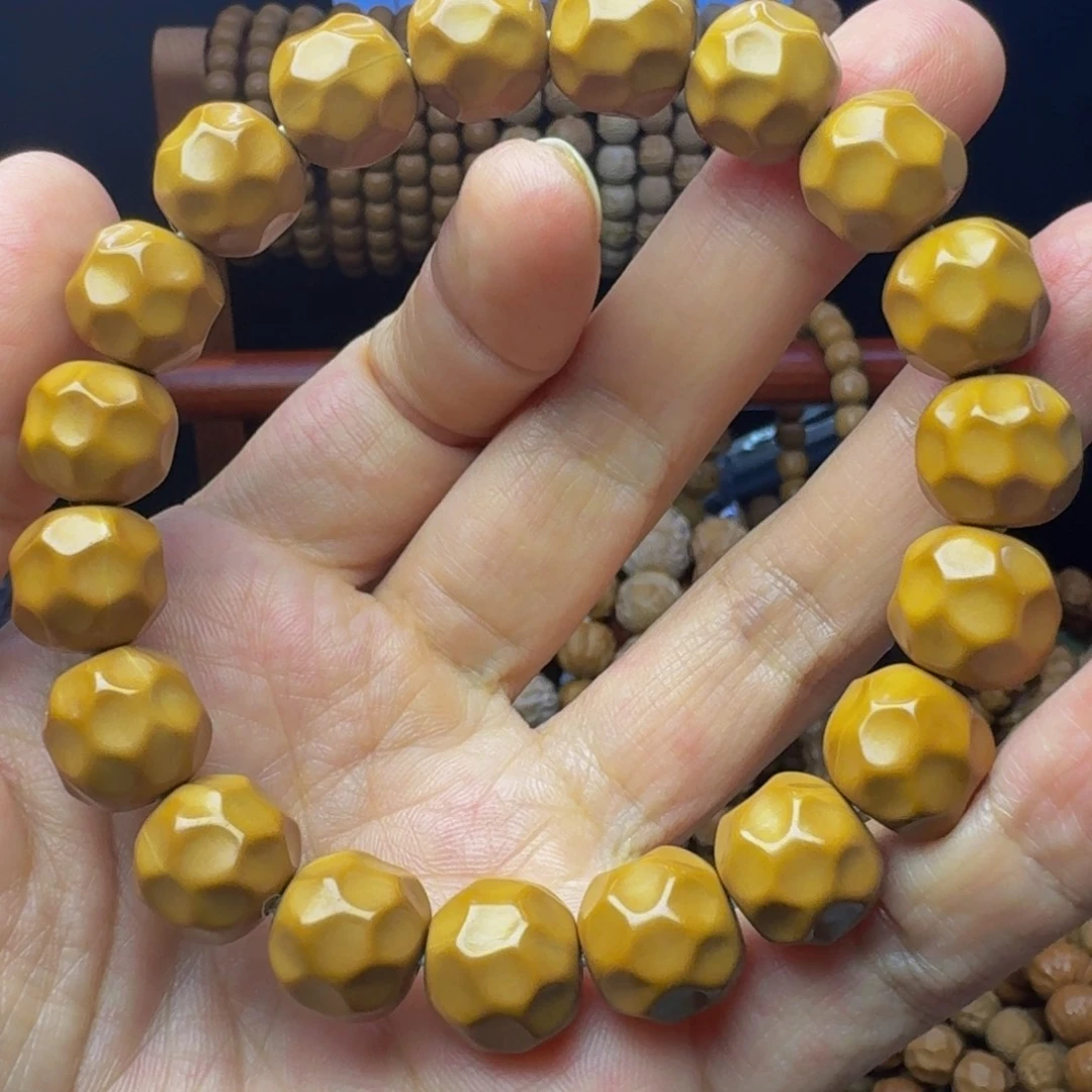 一***诺核桃手串/手链福利款，特价不退不换，一物一拍