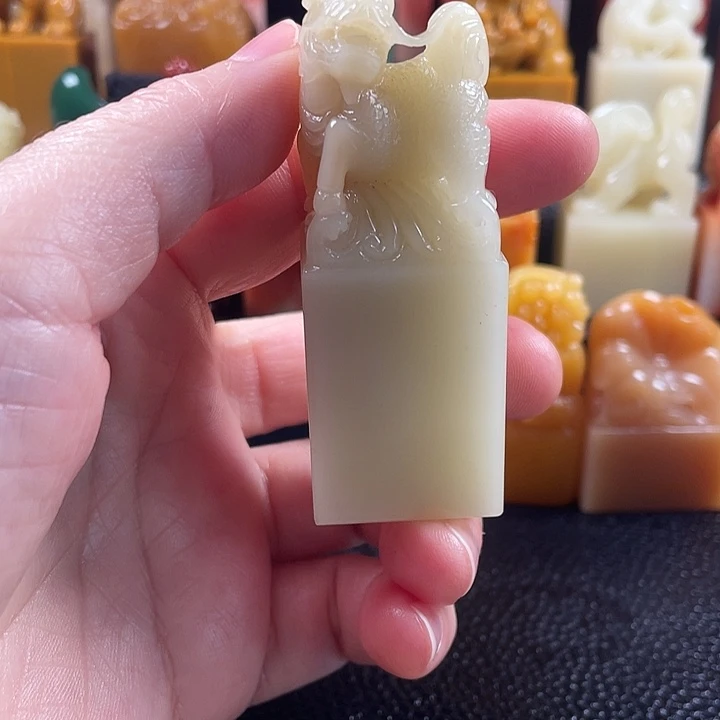 寿山石印石寿山芙蓉石麒麟章