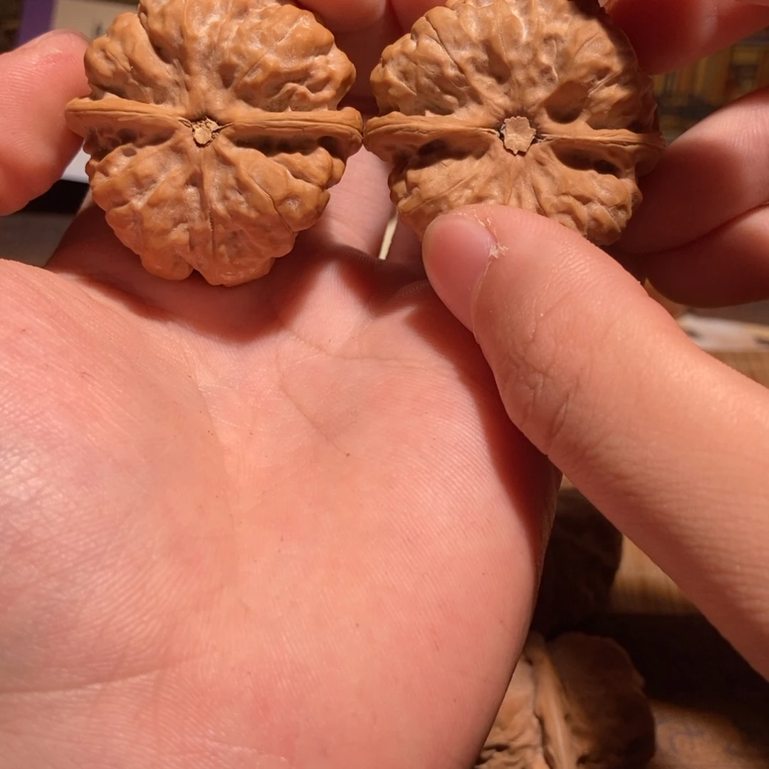 Z***)吊坠文玩核桃蛤蟆头D40