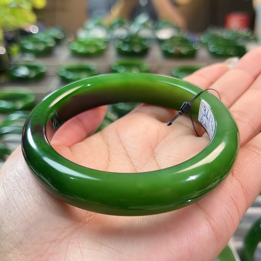 未镶嵌手镯和田玉（碧玉）6263