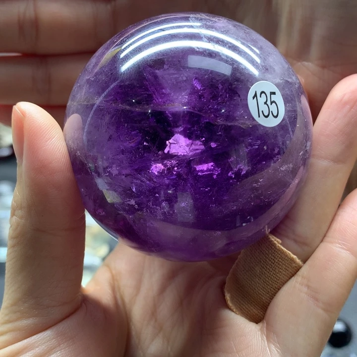 天然品质值得信赖未镶嵌水晶东***妞