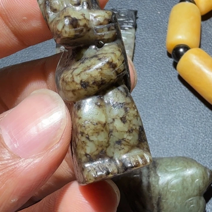 未镶嵌手链和田玉（糖玉）