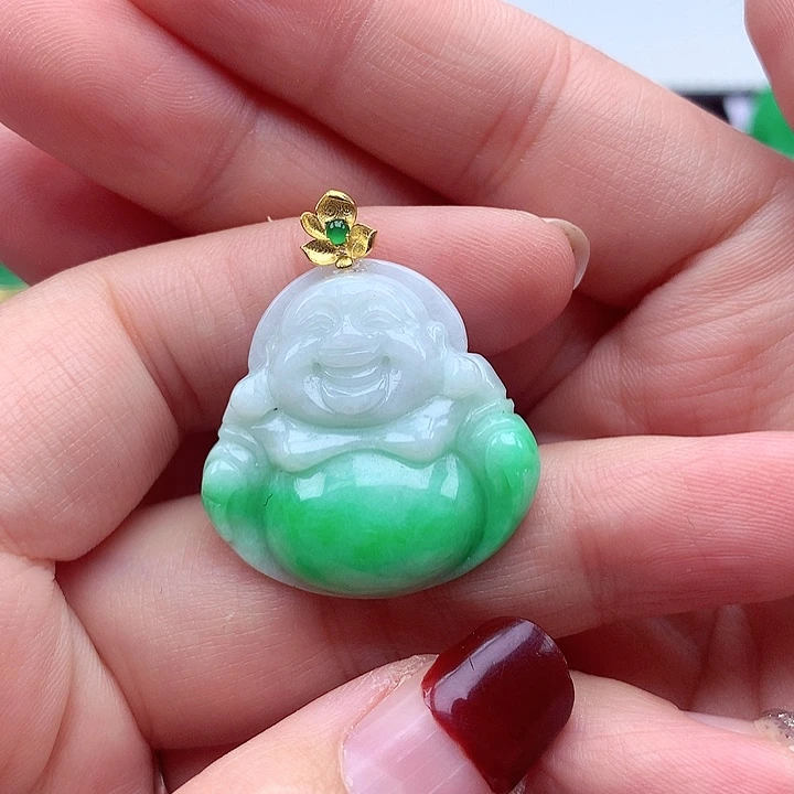 翡翠颈饰18K金镶嵌翡翠