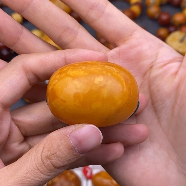 琥珀未镶嵌裸石蜜蜡M