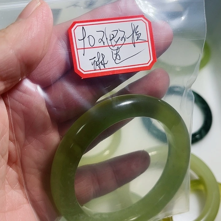 琳***达蛇纹石玉合金手镯