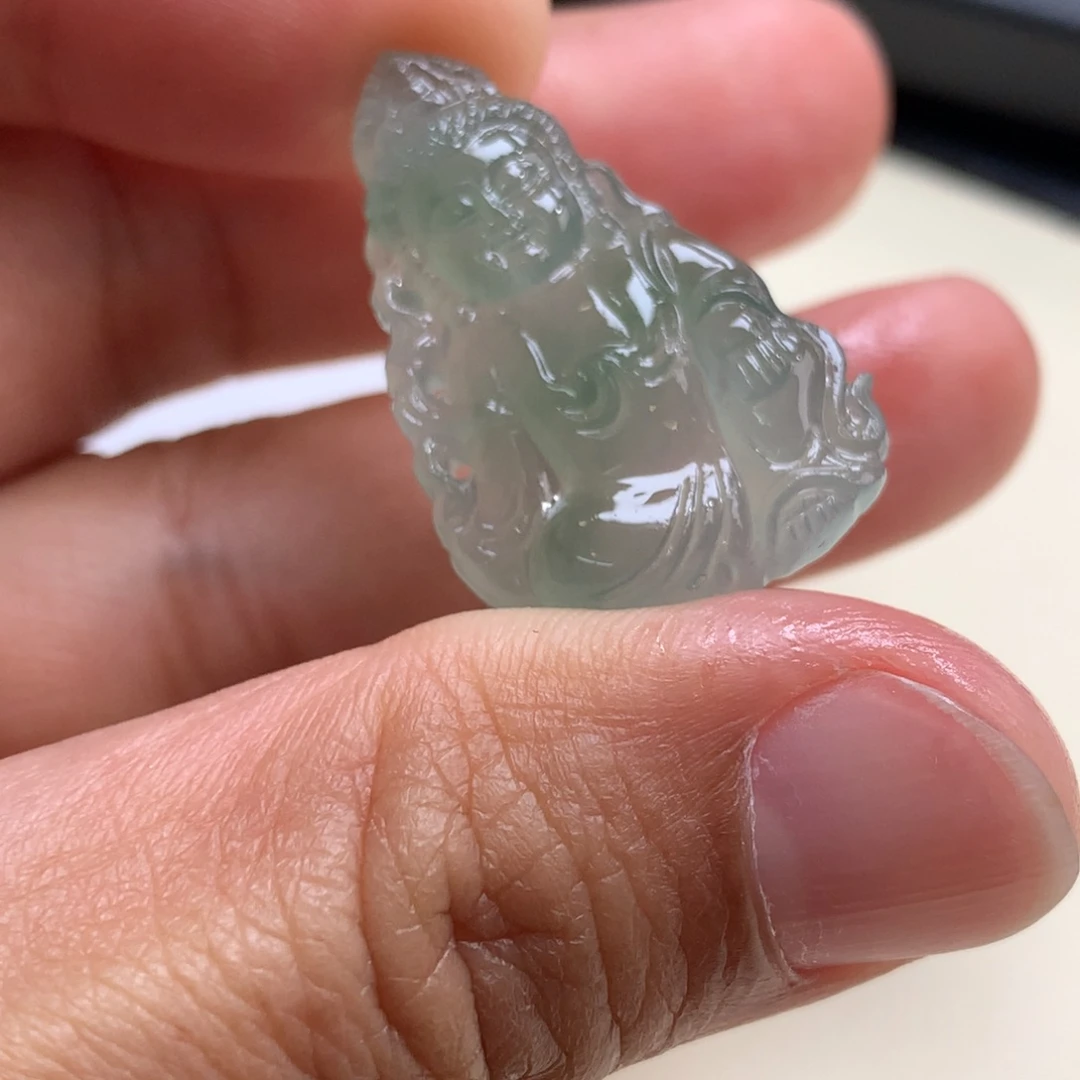 定制翡翠未镶嵌冰观音