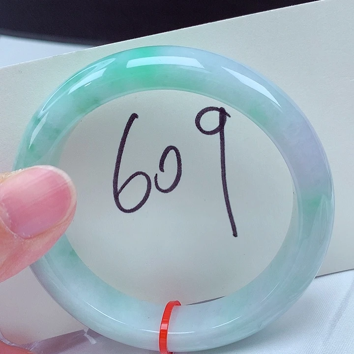 翡翠未镶嵌手镯翡翠