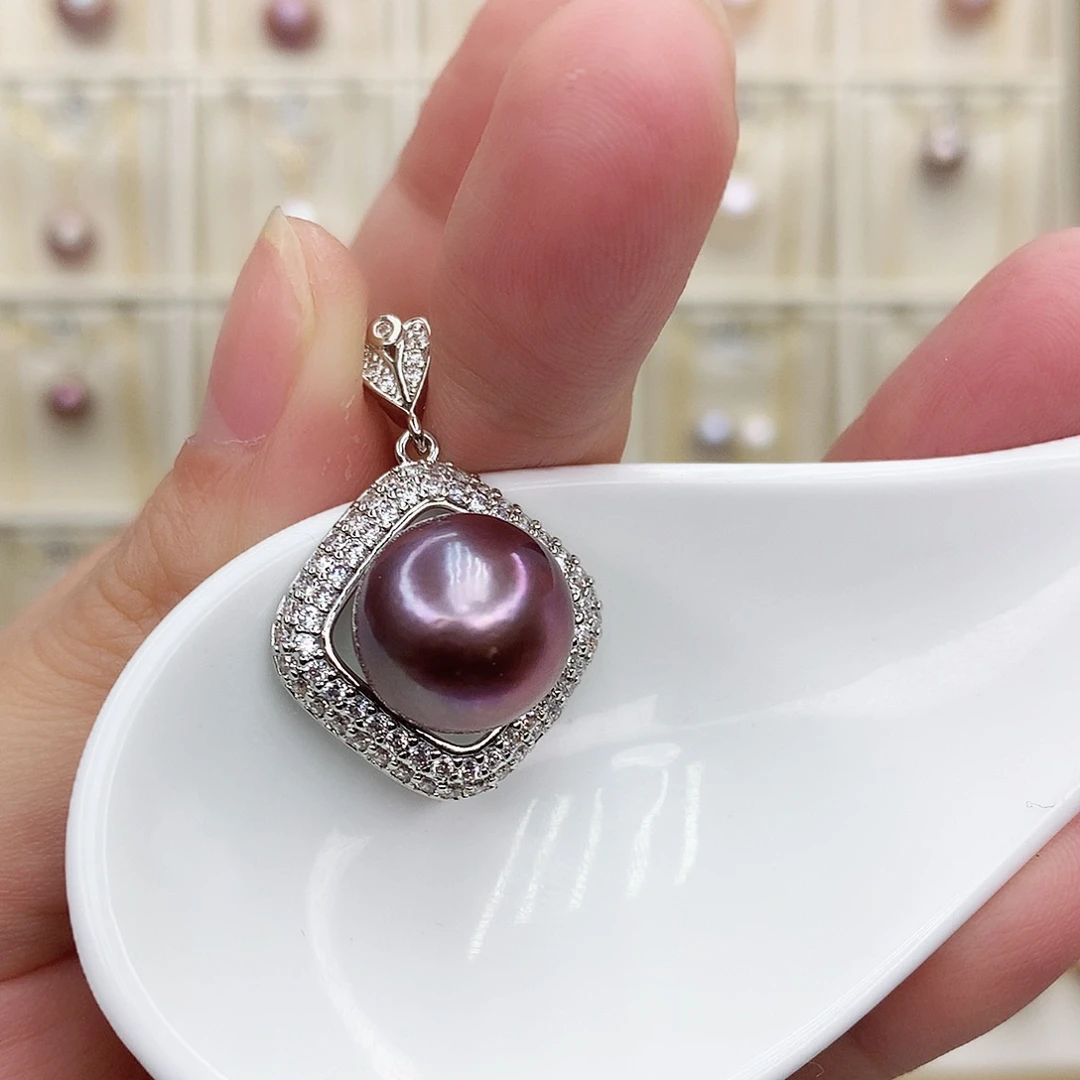 淡水珍珠颈饰合金