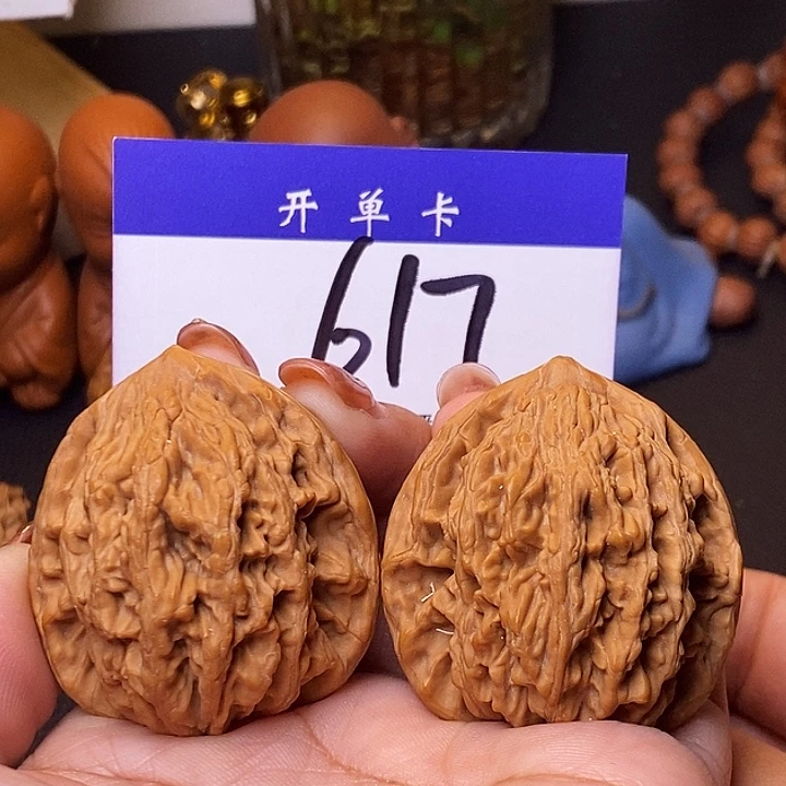 吊坠桃核虎头41有修s