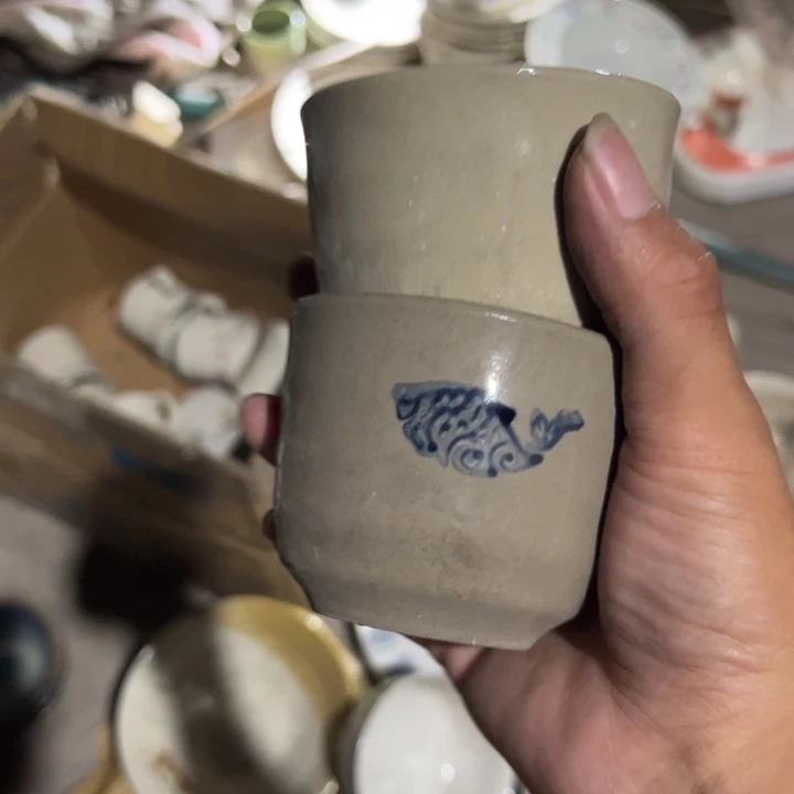 听***老货盘子碗啥都有
