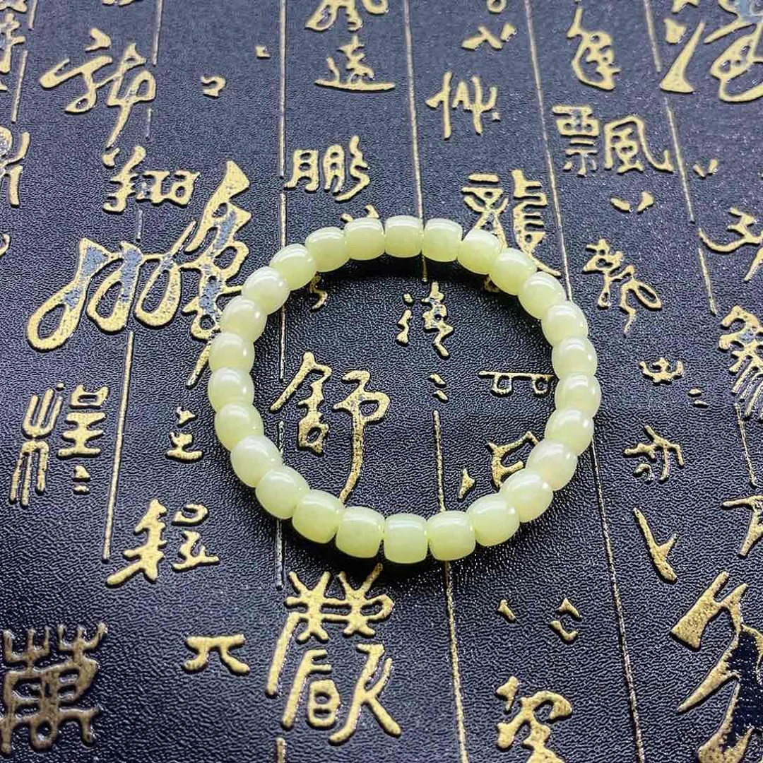 和田玉未镶嵌颈饰黄口-8mm手串