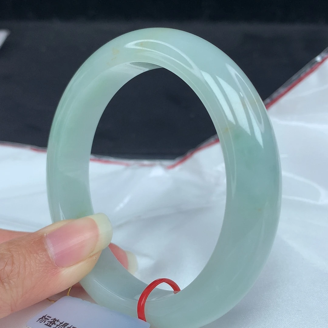 翡翠手镯未镶嵌59圈4016