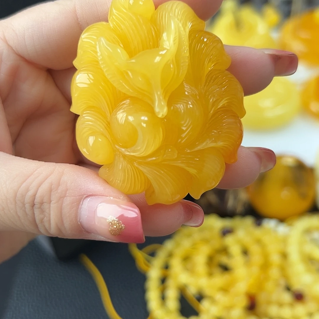 琥珀颈饰未镶嵌焦皮料