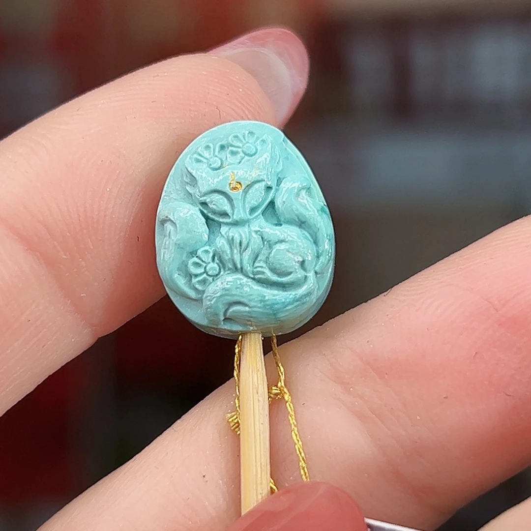 绿松石未镶嵌珠宝奇石