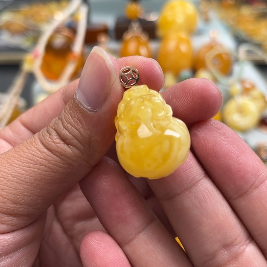 未镶嵌蜜蜡珠宝奇石静****落