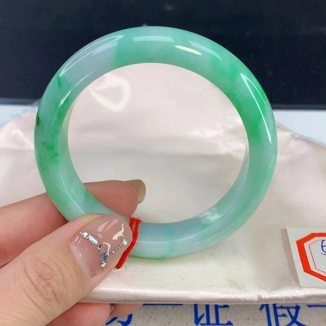 翡翠手镯未镶嵌天然A货翡翠012