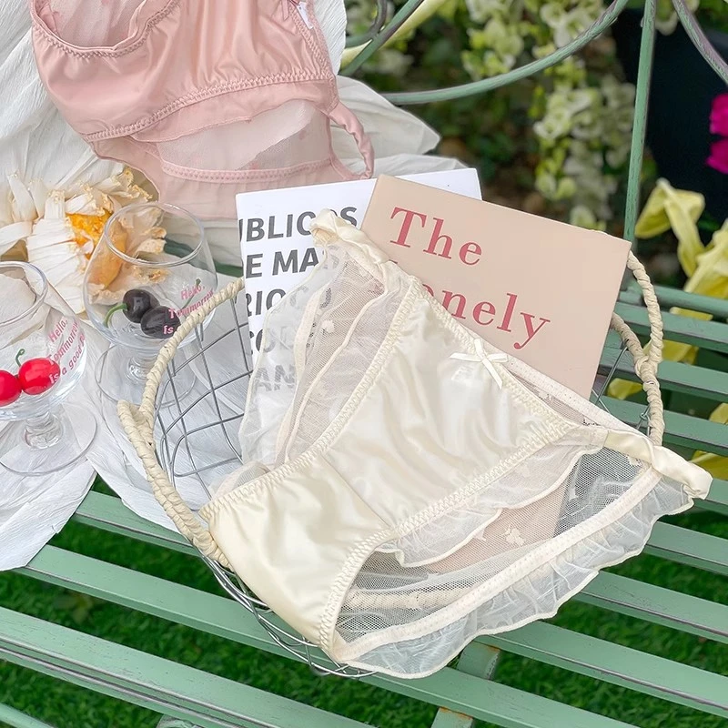 瑶瑶闺蜜甜美细带木耳边蕾丝大码内裤女性感新年红色结婚三角底裤