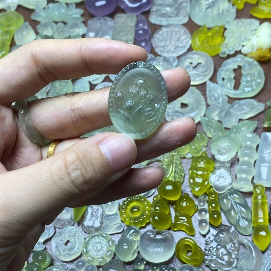 蛇纹石玉合金项链